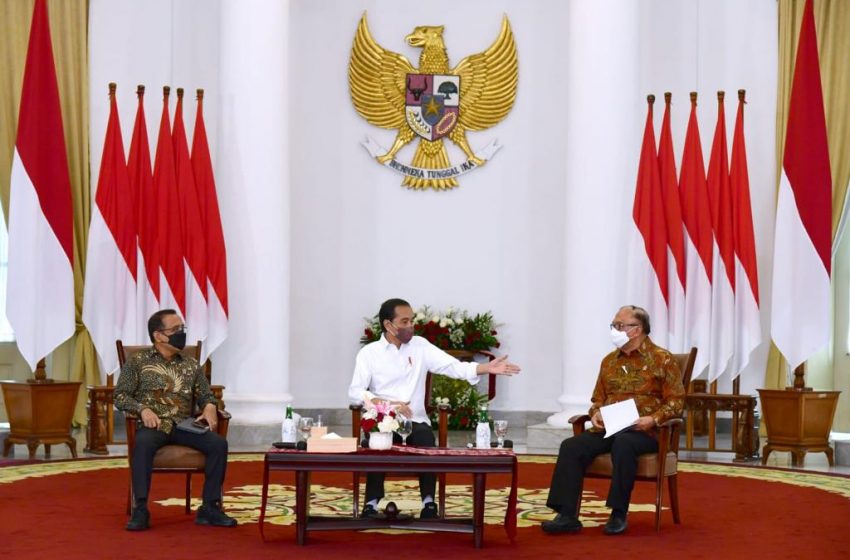  Presiden Jokowi Bertemu Sejumlah Seniman Senior di Istana Bogor