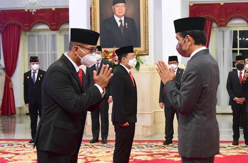  Presiden Joko Widodo Lantik Gubernur Lemhannas