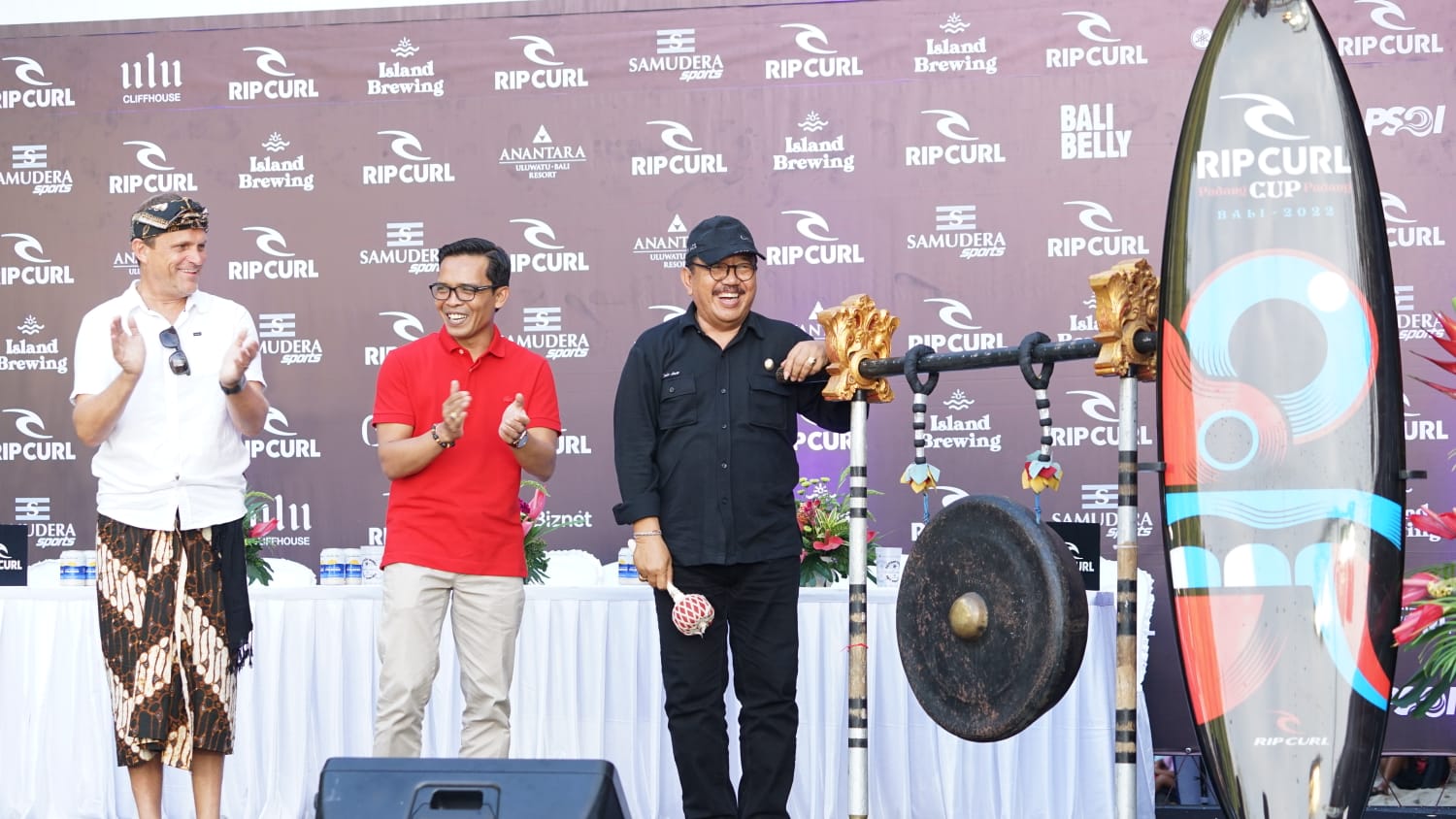 International Rip Curl Cup Padang Padang 2022 Bangkitkan Pariwisata Pasca Pandemi