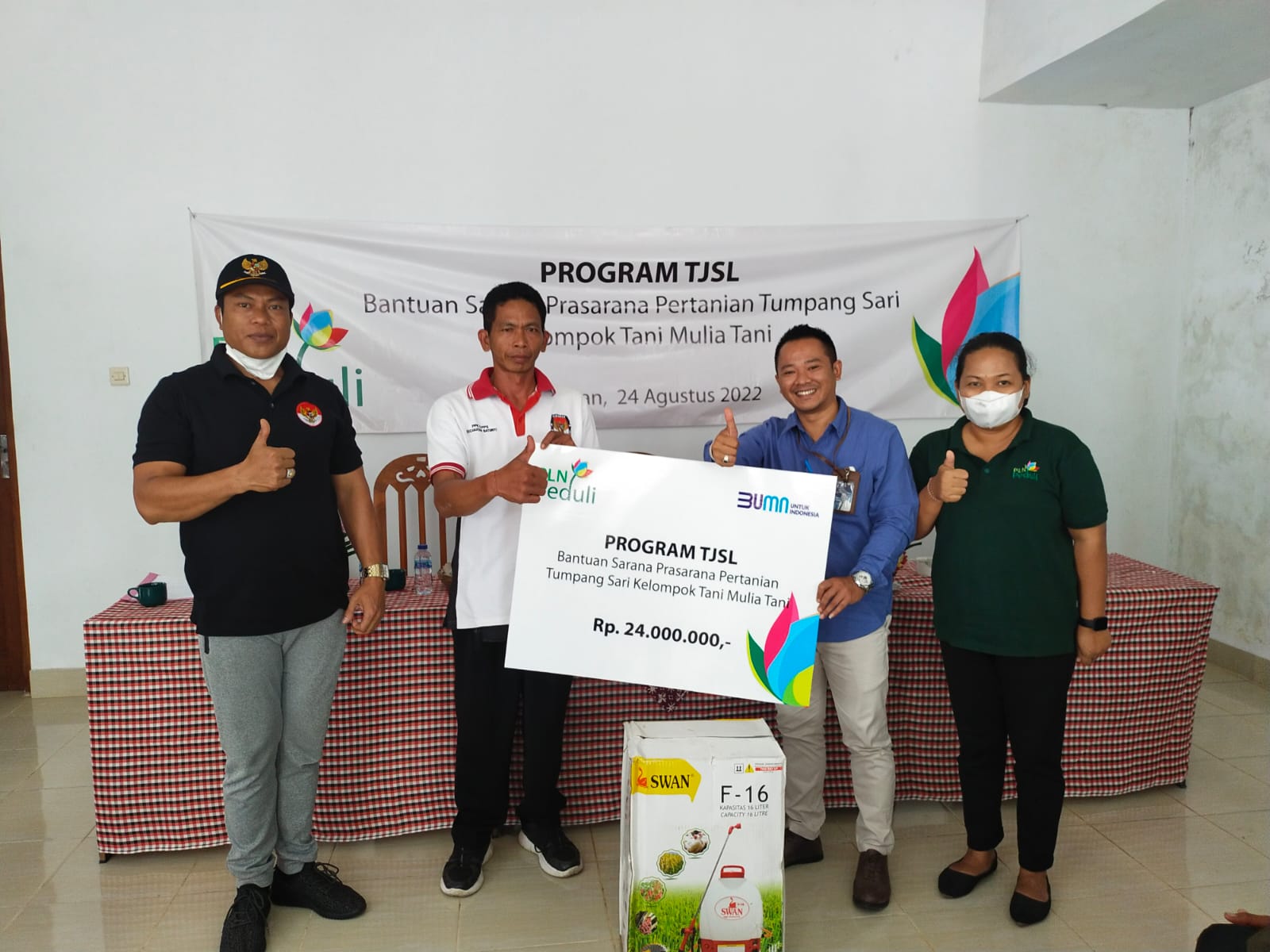 PLN Beri Bantuan Budidaya Maggot di Tabanan