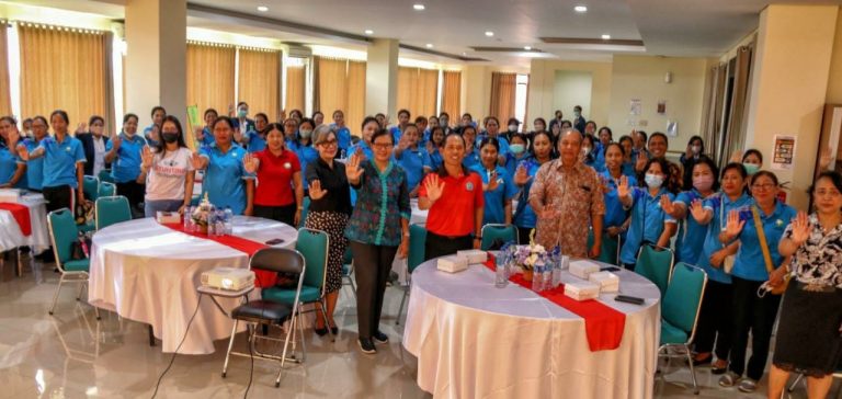 Jurusan Gizi Poltekkes Denpasar Gelar Diklat Gizi Dan Penyerahan MoU Dengan Perbekel Desa Kesiman