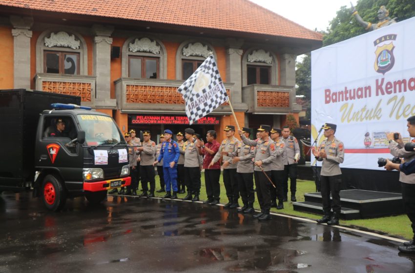 Rombongan Kendaraan Pengangkut Ribuan Sembako Dilepas Dilepas Kapolda Bali 