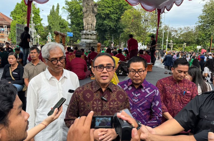  Denfest ke-17 Berlangsung Sukses, Bukukan Transaksi Mencapai Rp. 5,2 Miliar, Walikota Jaya Negara Ucapkan Terimakasih Kepada Masyarakat dan Semua Pihak Yang Terlibat