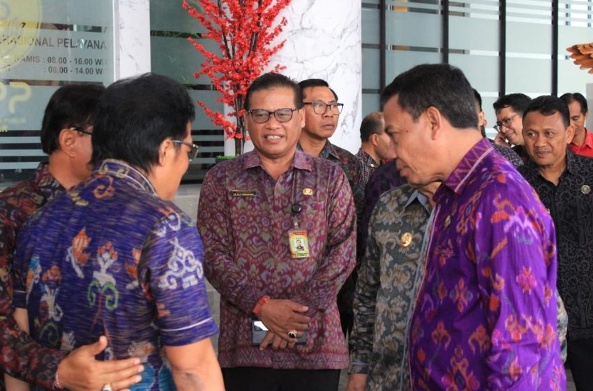 Alit Wiradana, Hadiri Kunker Mendagri Tito Karnavian di Mal Pelayanan Publik