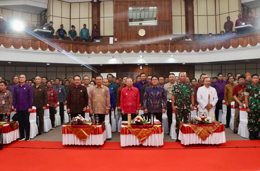 Gubernur Koster Gandeng Berbagai Pihak Kebut Program Pembangunan Bali