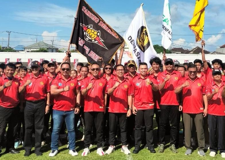 Jadi Ajang Kompetisi Jaring Atlet Muda Berprestasi, Walikota Jaya Negara Resmi Buka Walikota Cup XV Tahun 2025