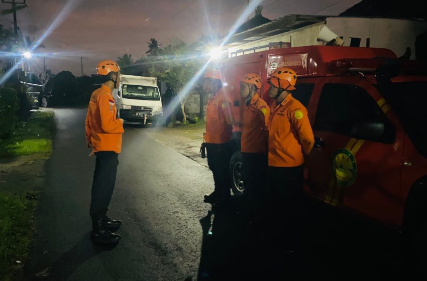  Mendaki di Gunung Batukaru Ibu dan Anak Tersesat