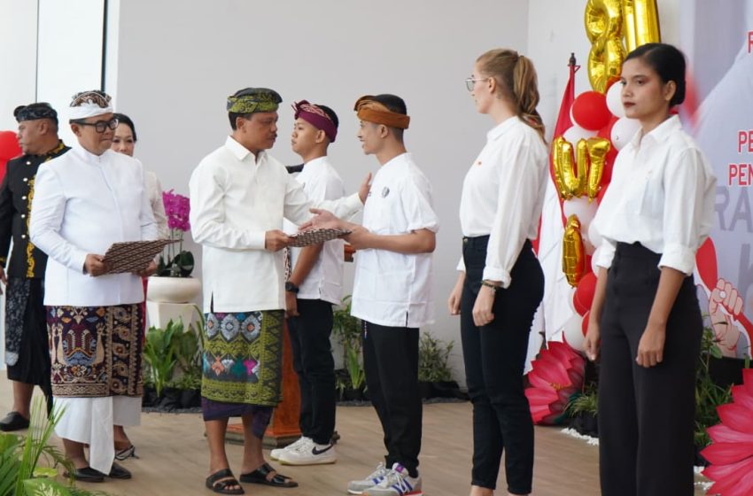  Warga Binaan di Bali Dapat Remisi, Sekda Dewa Indra Berpesan: Jadikan Momentum Perubahan Jangan Ulangi Lagi