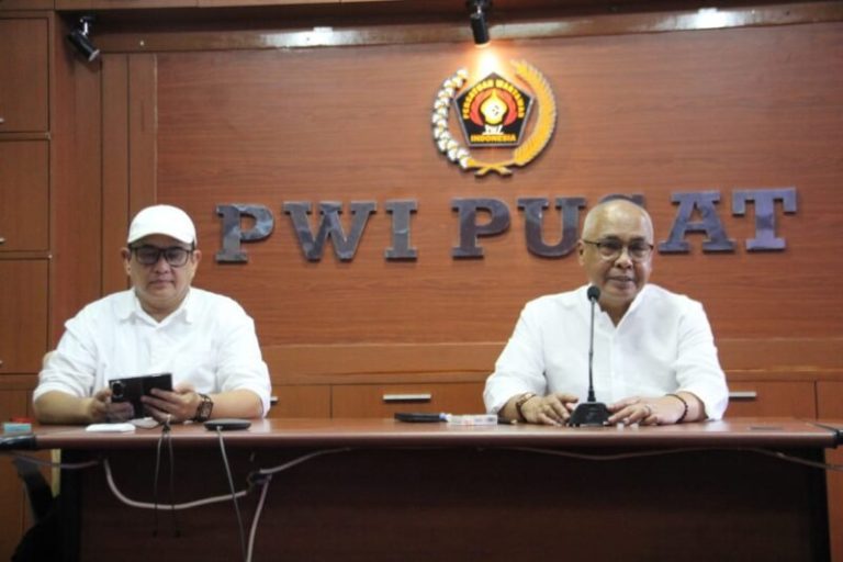 Mediasi DPR Membuahkan Hasil, PWI Sepakat Cabut Laporan Polisi Terhadap Hotman Paris