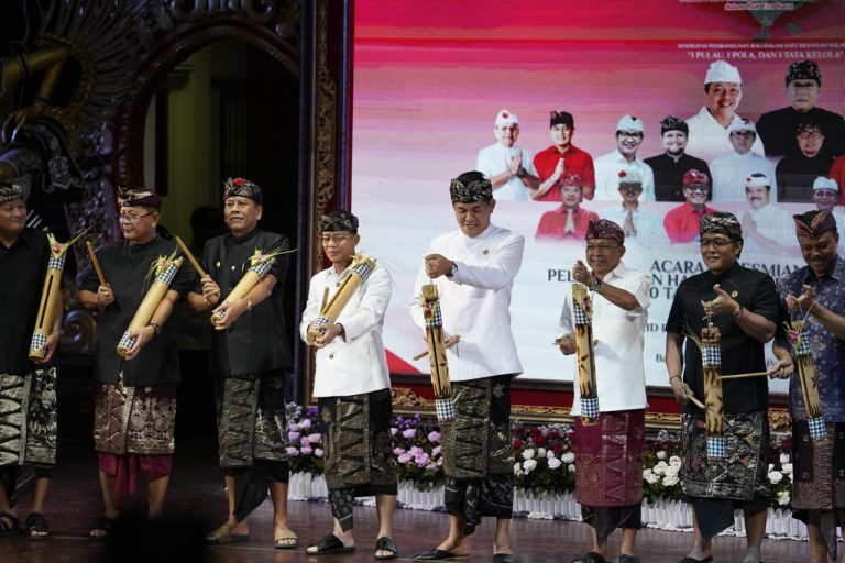  Babak Baru Peradaban: Gubernur Koster Resmi Luncurkan Haluan Pembangunan Bali 100 Tahun (2025-2125)