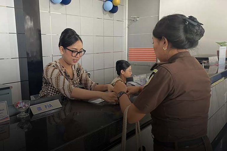 Korupsi KUR Dibayar Tunai! Kejari Buleleng Setor Rp329 Juta ke Kas Negara, Komitmen Pulihkan Kerugian Negara