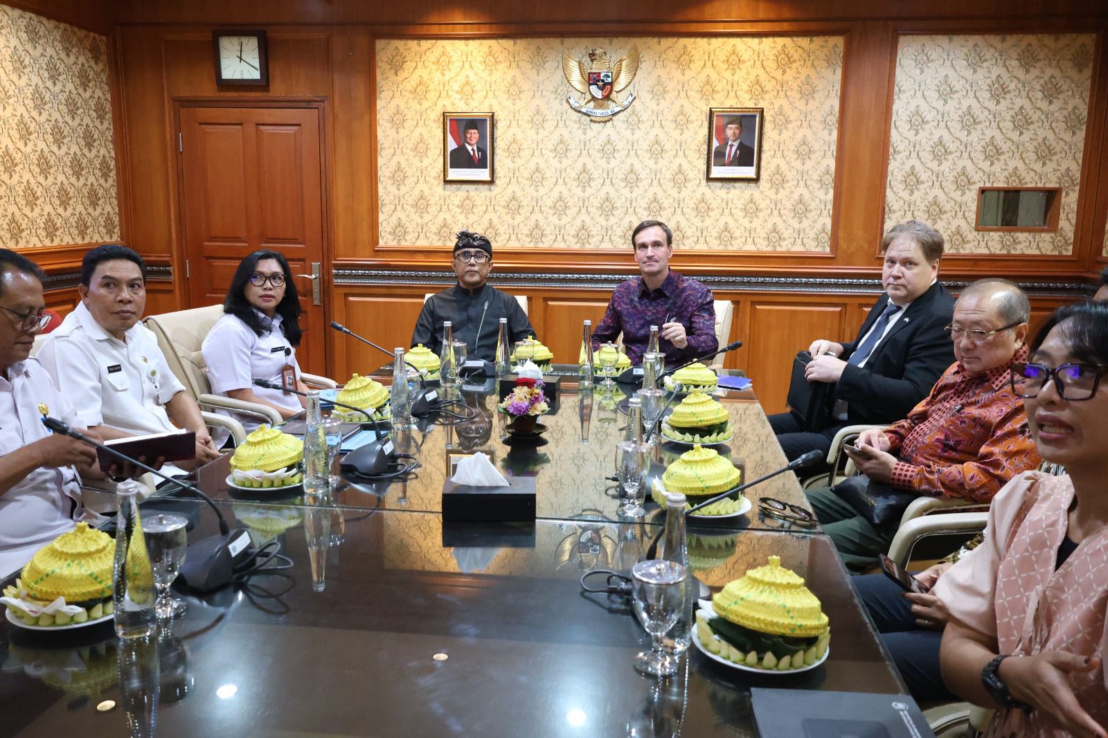 Dubes Finlandia Tawarkan Inovasi Waste-to-Energy ke Denpasar: Wali Kota Jaya Negara Sambut Baik Solusi Pengolahan Sampah 500 Ton/Hari, Dukung Proyek PSEL Bali
