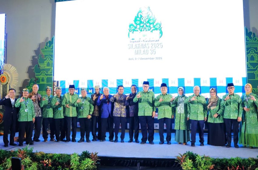  Silaknas ICMI 2025 Dibuka di Bali: Sekda Dewa Indra Soroti Harmoni dan Dialog, Prof. Arief Satria Tekankan Transformasi SDM dan Peran Cendekiawan Hadapi Era AI