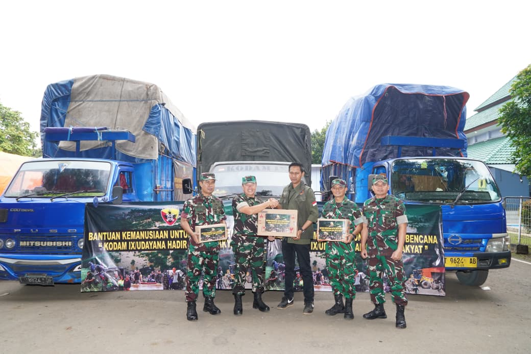 Solidaritas Lintas Pulau: Pangdam IX/Udayana Kirim Bantuan Kemanusiaan untuk Korban Bencana Sumatera; Wujud Komitmen TNI AD di Garis Depan Pemulihan Bencana