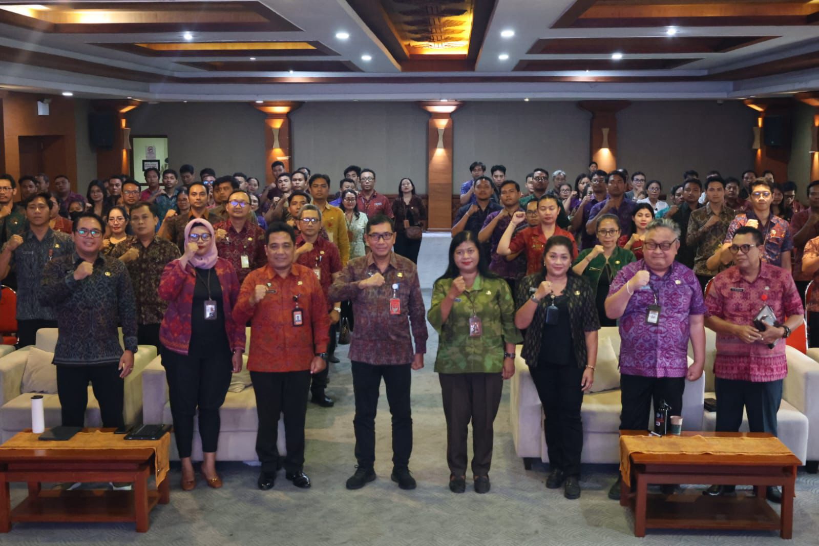 Pemkot Denpasar Perkuat Komitmen Pelayanan Publik: PJ Sekda Tegaskan Pengaduan Masyarakat Wajib Ditangani Cepat, Tepat, dan Tuntas, Kominfos Gelar Konsultasi Teknis Pengelolaan Pengaduan