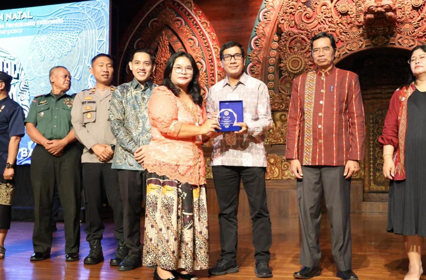  Denpasar Kota Toleransi: Pj. Sekda Eddy Mulya Hadiri Gema Natal Etnik dan Budaya PGPI di DNA