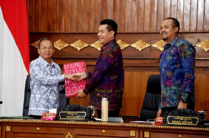 Gubernur Koster Raih Dukungan Mayoritas Fraksi DPRD Bali untuk Perkuat Modal BPD Bali