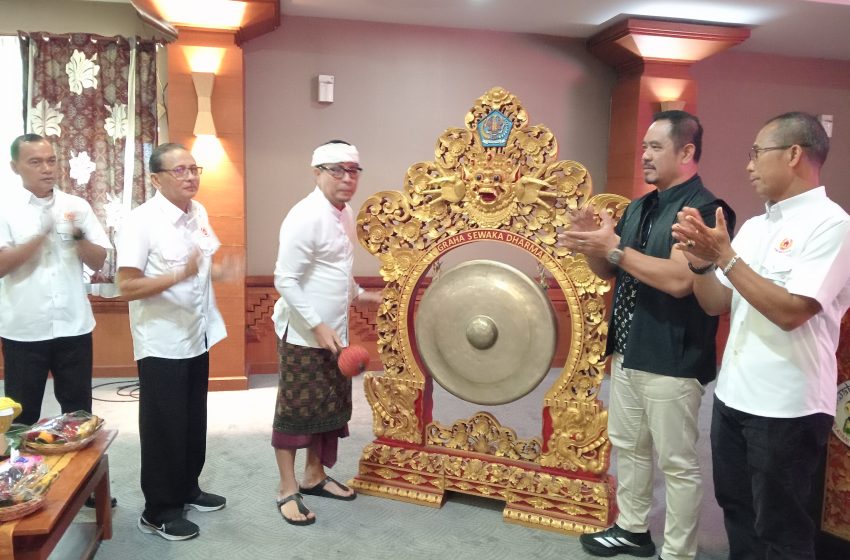  Targetkan Juara Umum Porprov 2027, Wawali Arya Wibawa Buka Rakerkot KONI Denpasar 2026