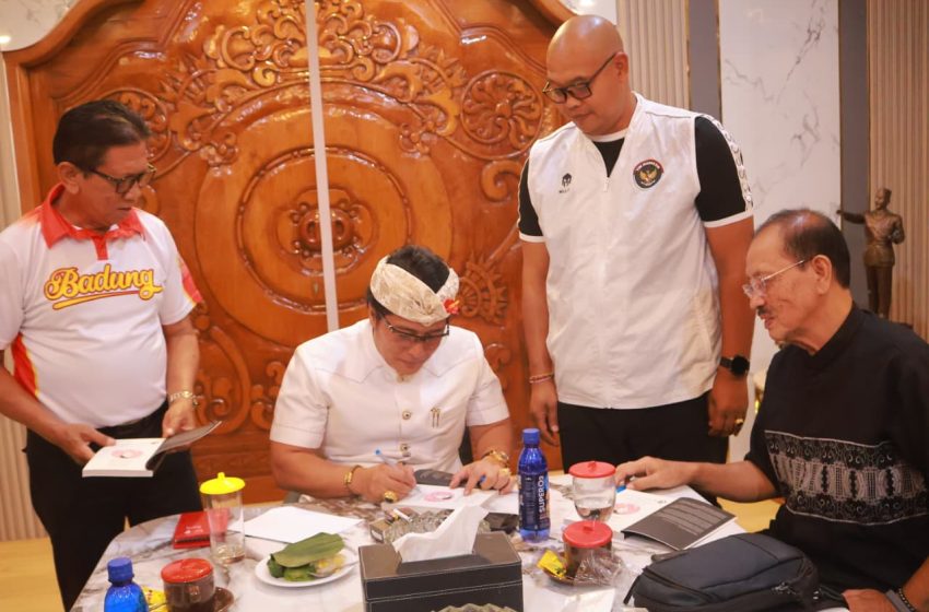  Terima Audiensi KONI Bali, Wagub Giri Prasta Siap Perkuat Kesejahteraan Atlet dan Infrastruktur Olahraga