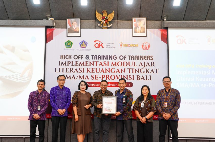  Perangi Pinjol Ilegal, OJK Bali Bekali Guru SMA Modul Ajar Literasi Keuangan Terpadu