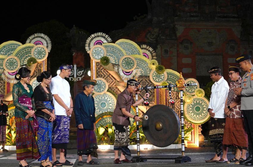  Spektakuler! Alun-Alun Ida Dewa Agung Jambe Jadi Saksi Adu Kreativitas Ogoh-Ogoh Terbaik se-Klungkung