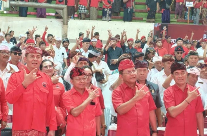  Tercepat di Indonesia! Wayan Koster Tuntaskan Konsolidasi PDIP Buleleng Hingga Tingkat Banjar