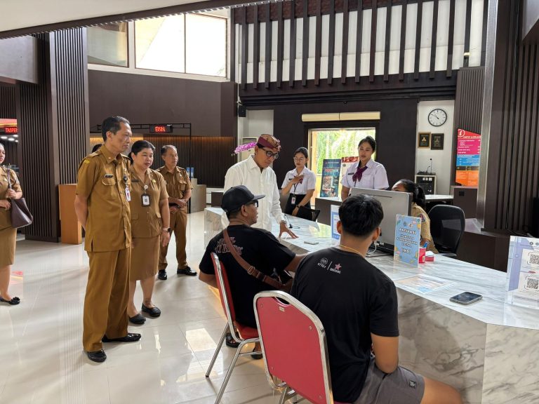 Tetap Buka Terbatas, Sekda Kota Denpasar Ajak Warga Manfaatkan Layanan Publik Selama Libur Lebaran