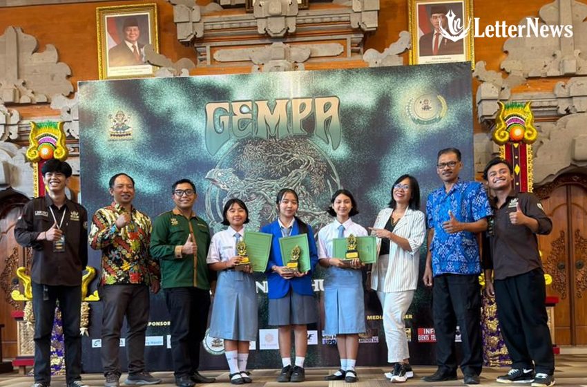  Implementasi Tri Hita Karana, GEMPA BEM FPB Unmas Denpasar Hijaukan Petang dengan Bibit Kakao