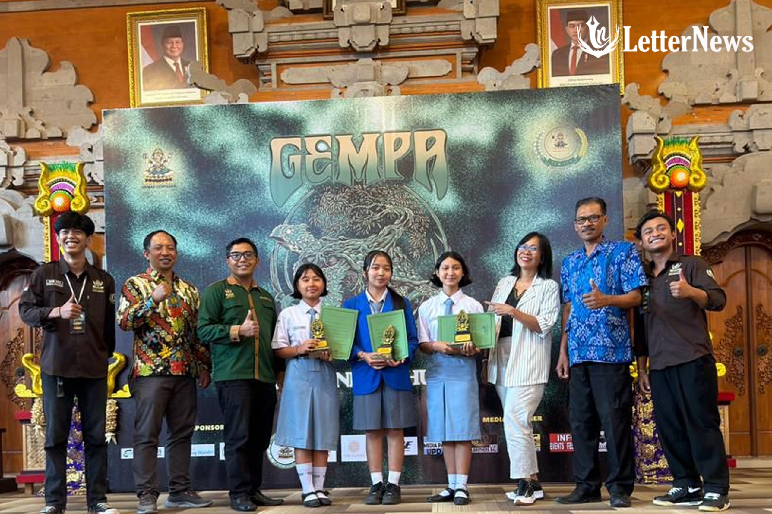 Implementasi Tri Hita Karana, GEMPA BEM FPB Unmas Denpasar Hijaukan Petang dengan Bibit Kakao