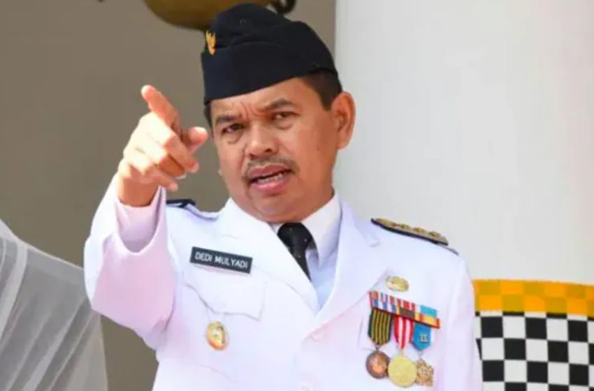  Gubernur Jabar Dedi Mulyadi Nonaktifkan Kepala Samsat: Bayar Pajak Tanpa KTP Pemilik Pertama Harus Ditaati