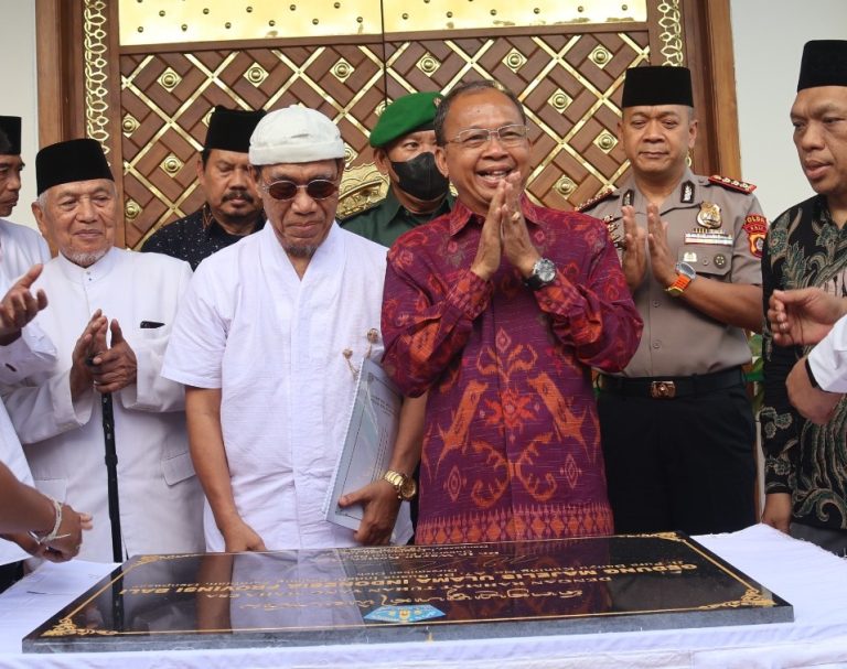 Resmikan Gedung MUI Bali, Gubernur Koster Ajak Seluruh Umat Jaga Keharmonisan Gumi Bali
