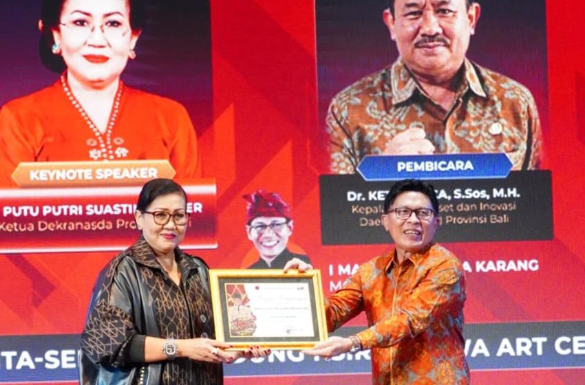  Didominasi Produk Troso, Putri Koster Prihatin Endek Lokal Bali Hanya Kuasai 17 Persen Pasar