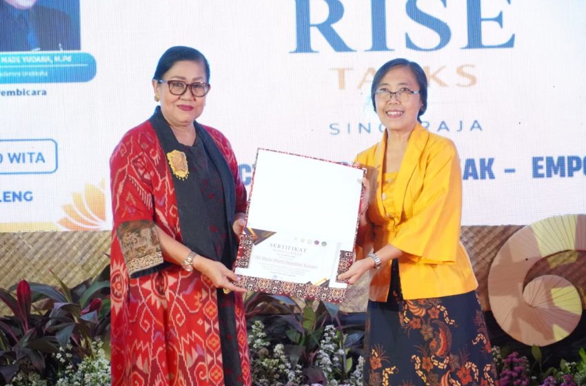  Putri Koster di RISE Talks Singaraja: Kunci Penanganan Sampah Bali Ada pada Pendidikan Karakter dan Pemilahan di Rumah