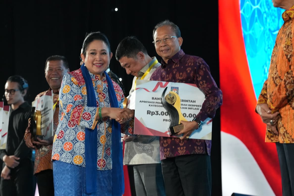 Terlalu Tangguh di Nusra, Mendagri Tito Ungkap Alasan Bali “Dinaikkan Kelas” Ladeni Regional Jawa