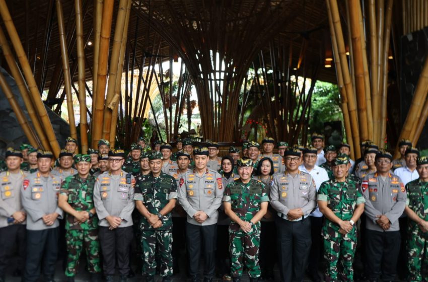 Pilar Utama Stabilitas Bali, Kapolda Irjen Daniel Adityajaya dan Pangdam Udayana Tegaskan TNI-Polri Tak Bisa Dipecah Belah