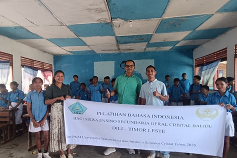 Perkuat Diplomasi Bahasa di Timor Leste, Tim Pascasarjana Unwar Gelar Pelatihan Bahasa Indonesia di Dili