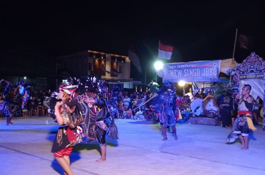  Sambut HUT ke-81 RI, Atraksi Kesenian Jaranan New Singo Joyo Hibur Warga Pemecutan Kaja Denpasar