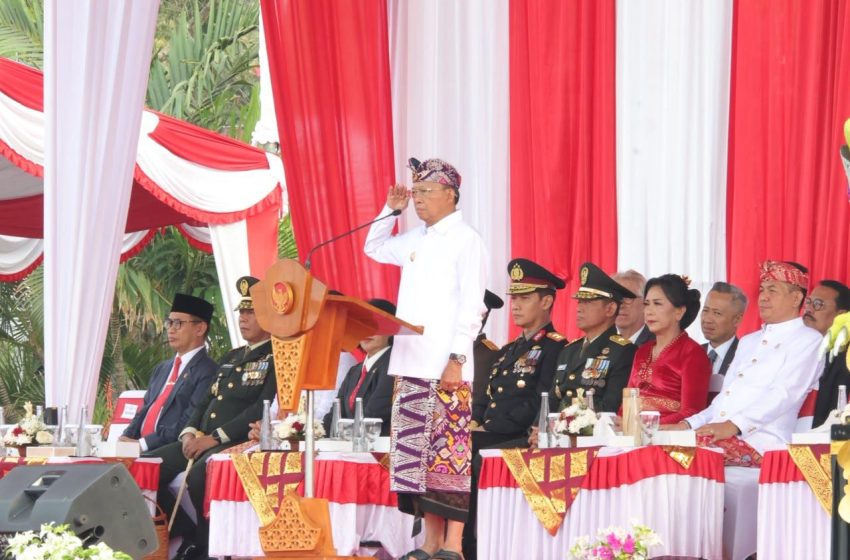  Pimpin HUT ke-81 RI di Renon, Gubernur Koster Ajak Generasi Muda Pertahankan ‘Jas Merah’