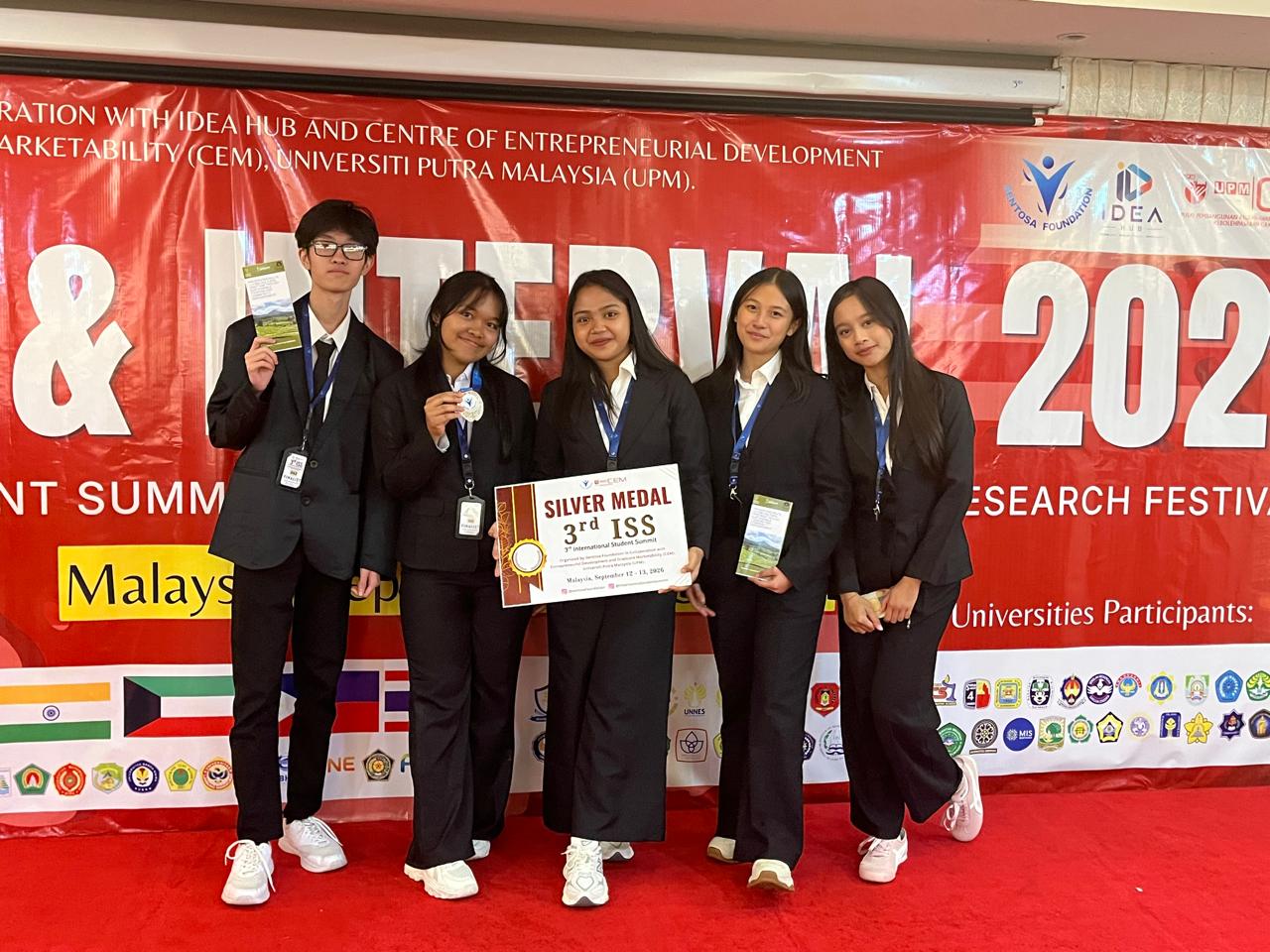 Pelestarian Subak Antar Siswa SMAN 1 Negara Raih Perak di Ajang ISS 2026 Malaysia