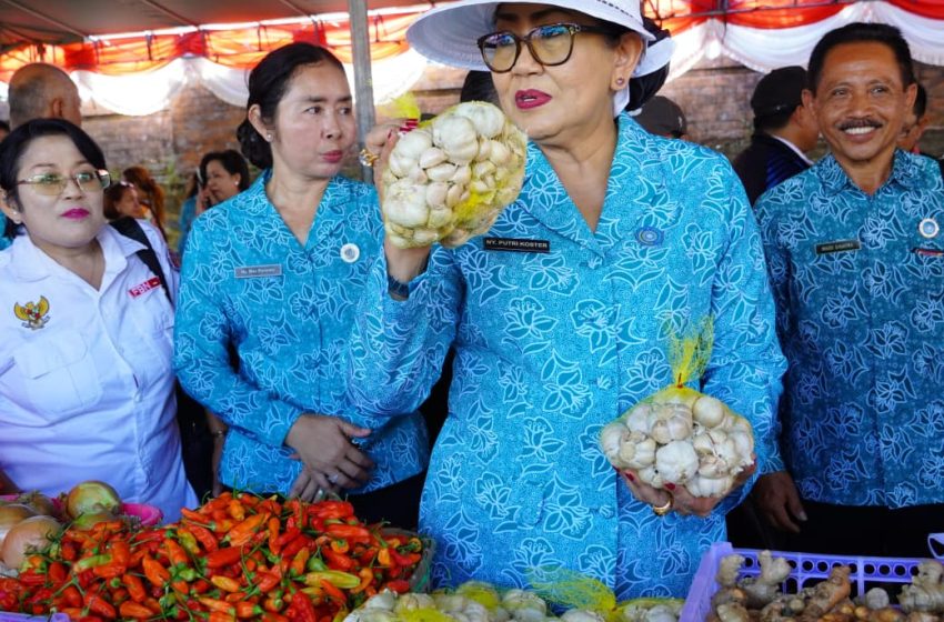  Pasar Rakyat di Karangasem: Putri Koster Dorong Produk Lokal dan Bunga Kasna Temukus Makin Berdaya