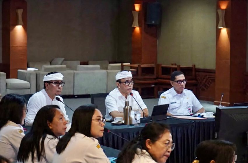  Wali Kota Jaya Negara Tekankan Evaluasi Kinerja dan Percepatan 33 Program Prioritas