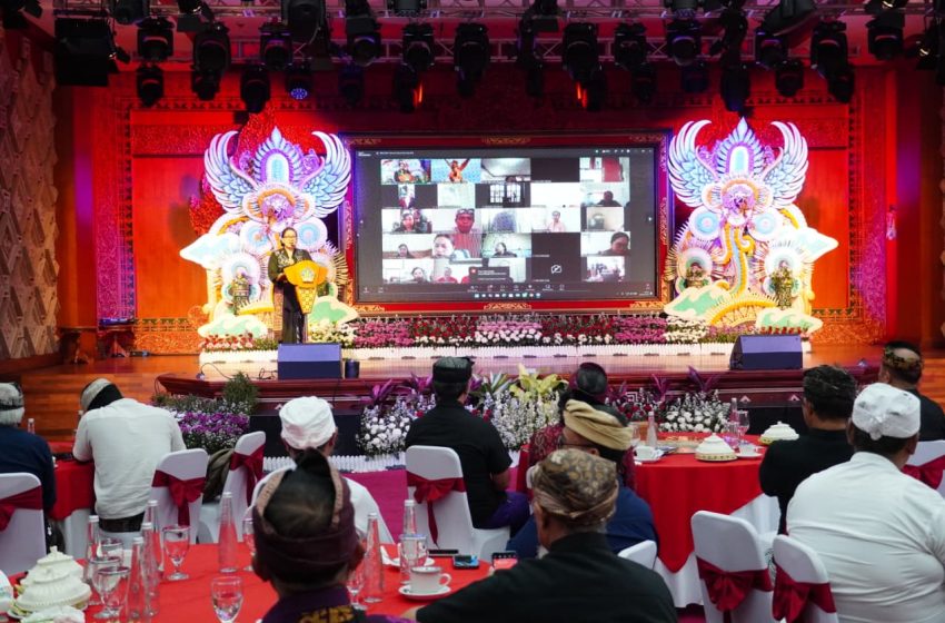  Hadiri Seminar Nyastra, Putri Koster Dorong Pelestarian Aksara Bali di Tengah Era Digital